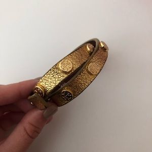 Good tory Burch wrap bracelet